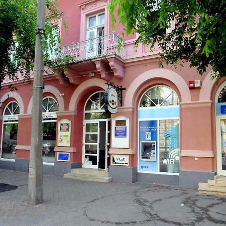 Piros Arany Panzio Kalocsa Hotel Buitenkant foto